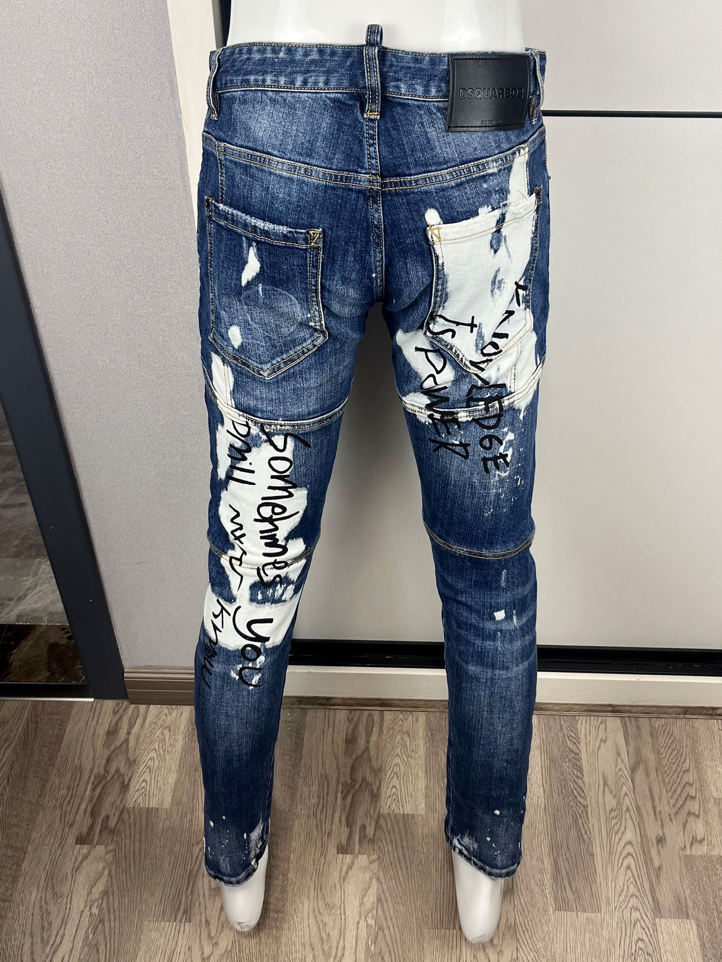 DSQ2 Real Shots 2026 Men's Jeans