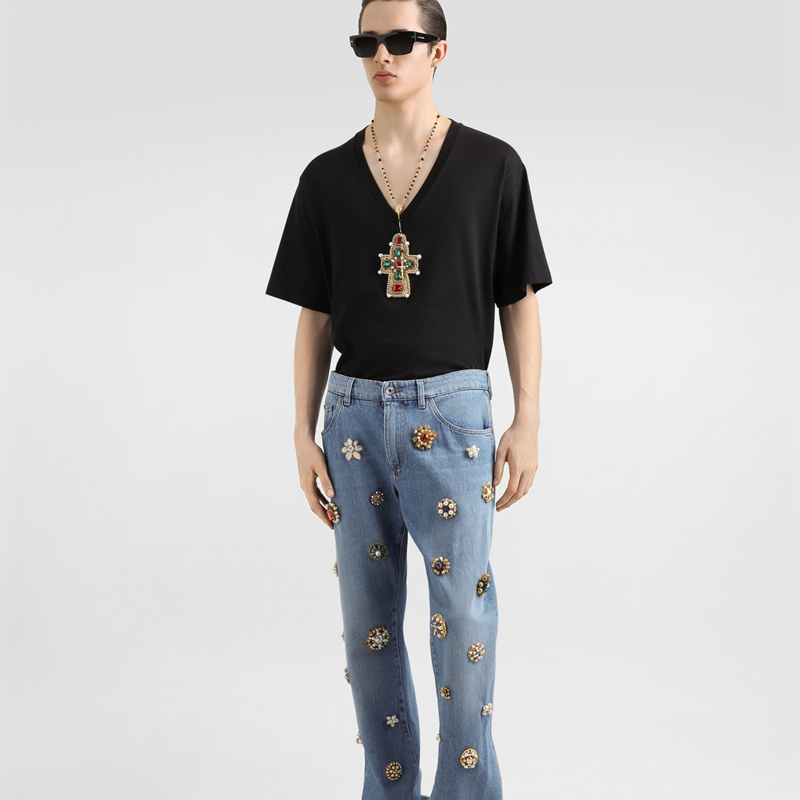 DG  Men's and Women's T-shirts