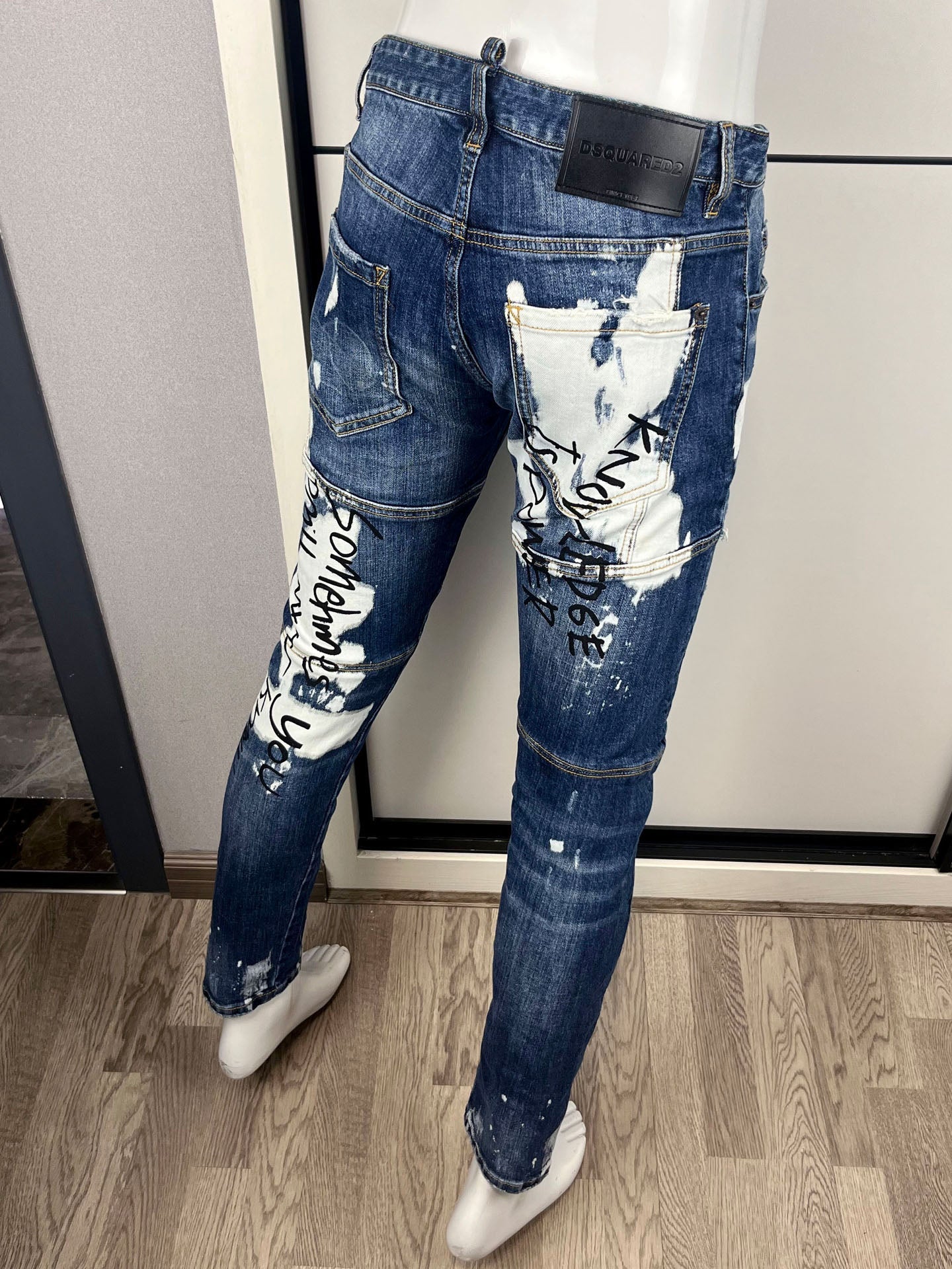 DSQ2 Real Shots 2026 Men's Jeans